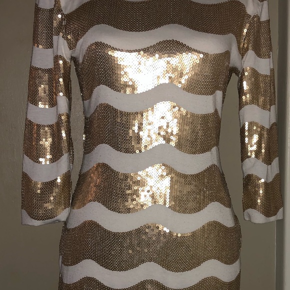 Women’s gold backless sequin dress - Picture 4 of 5